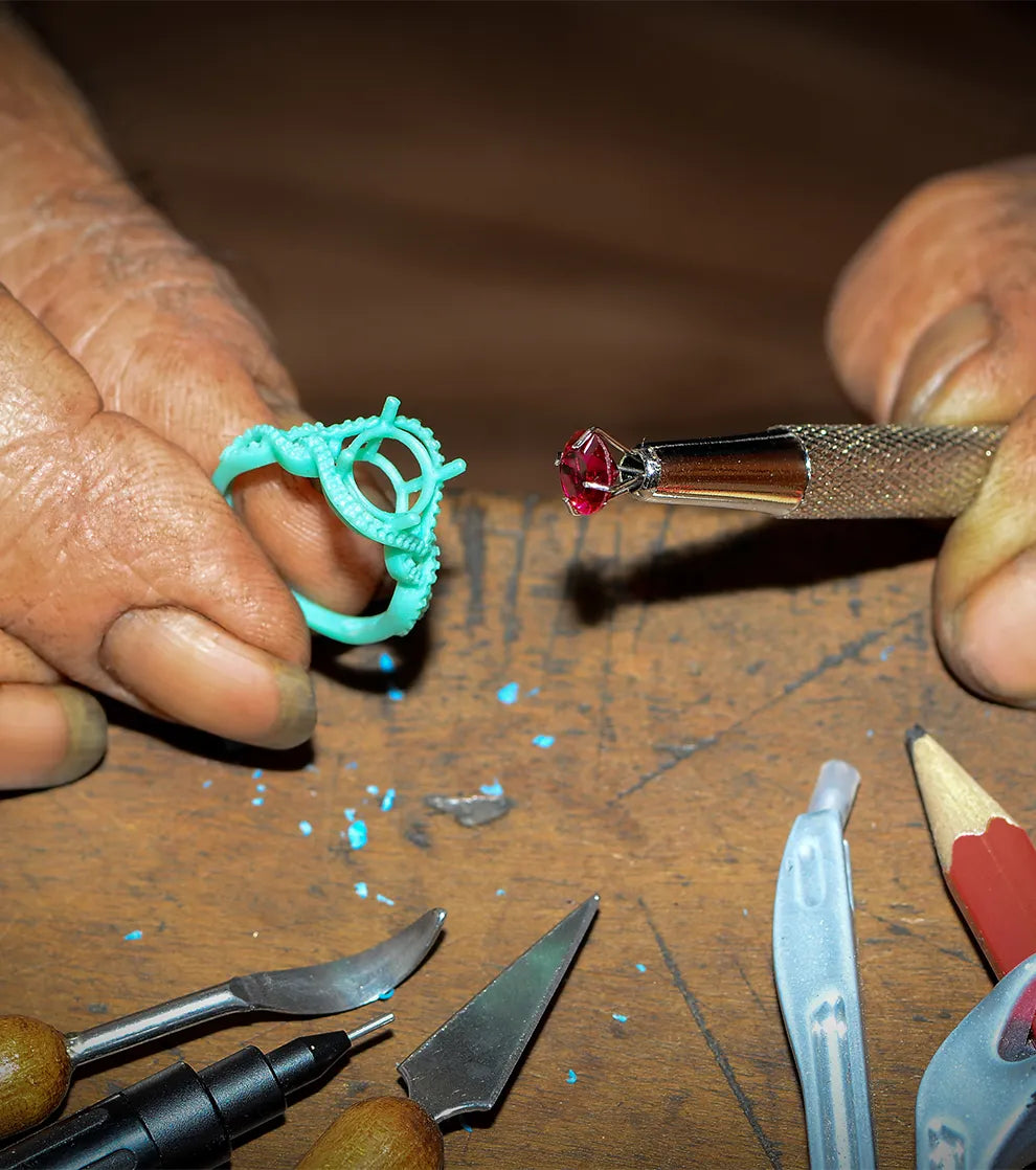 4._Bespoke_Craftsmanship